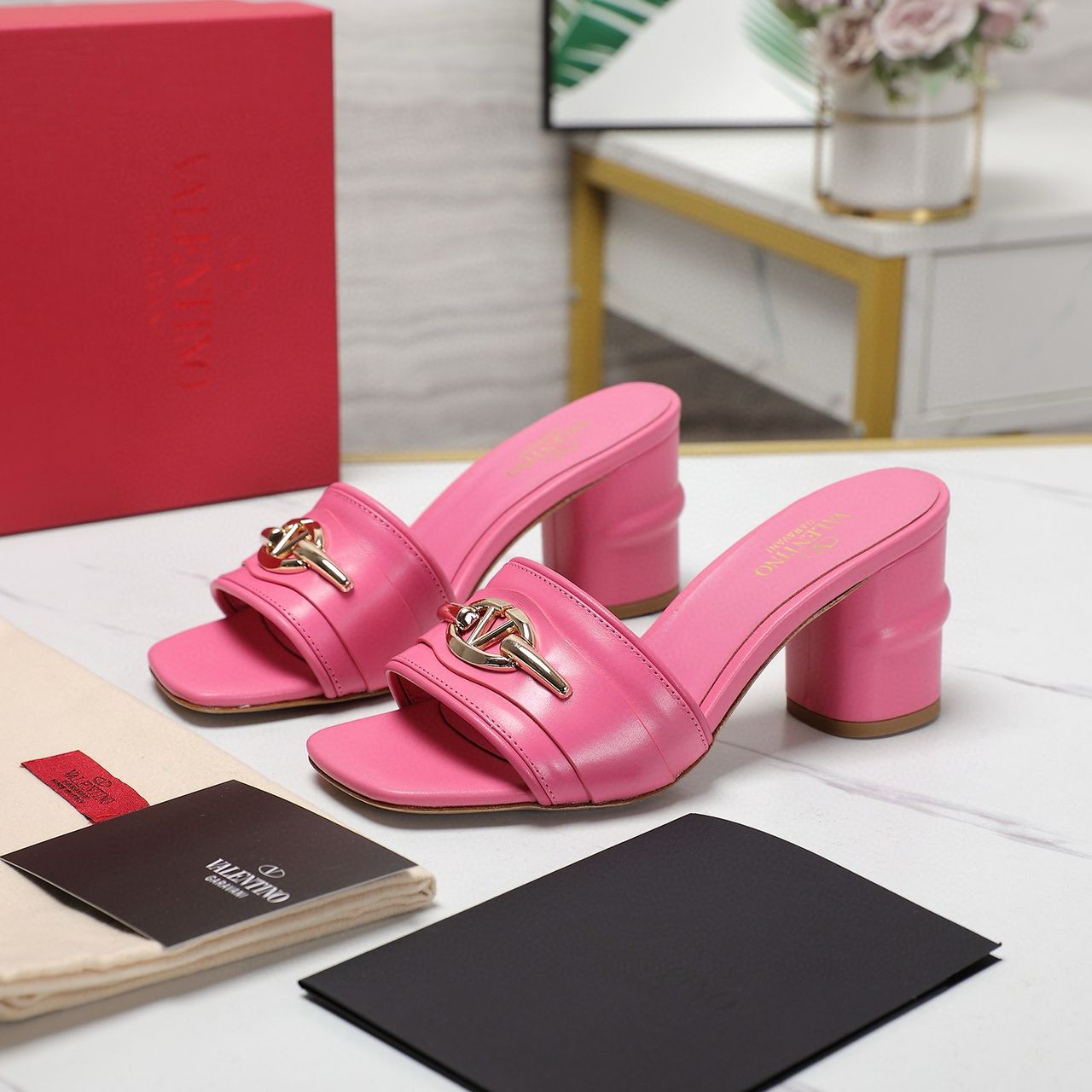 Female footwear collection
