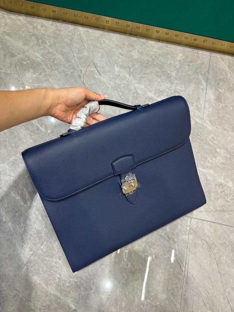Male bags collection