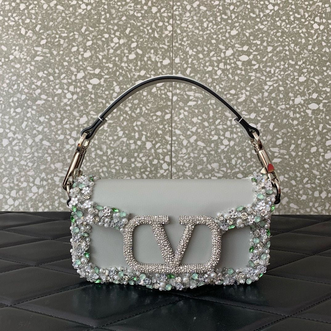 Valentino bags colors