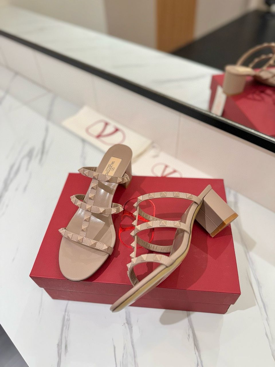 Female footwear collection