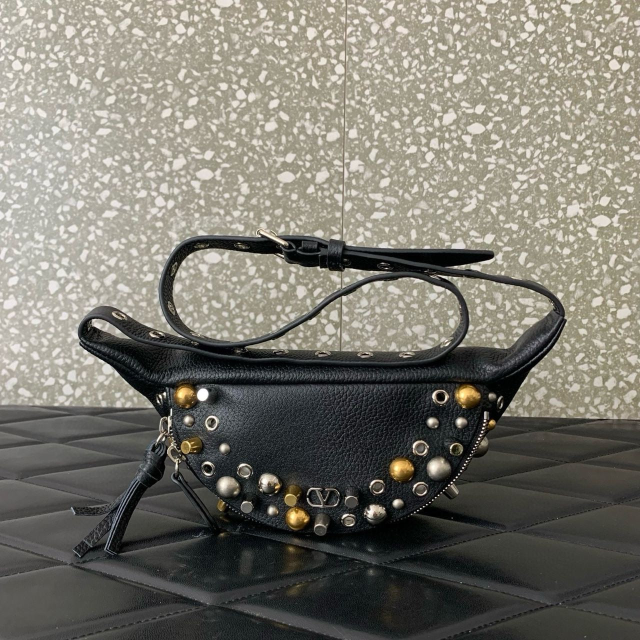 Valentino bags colors