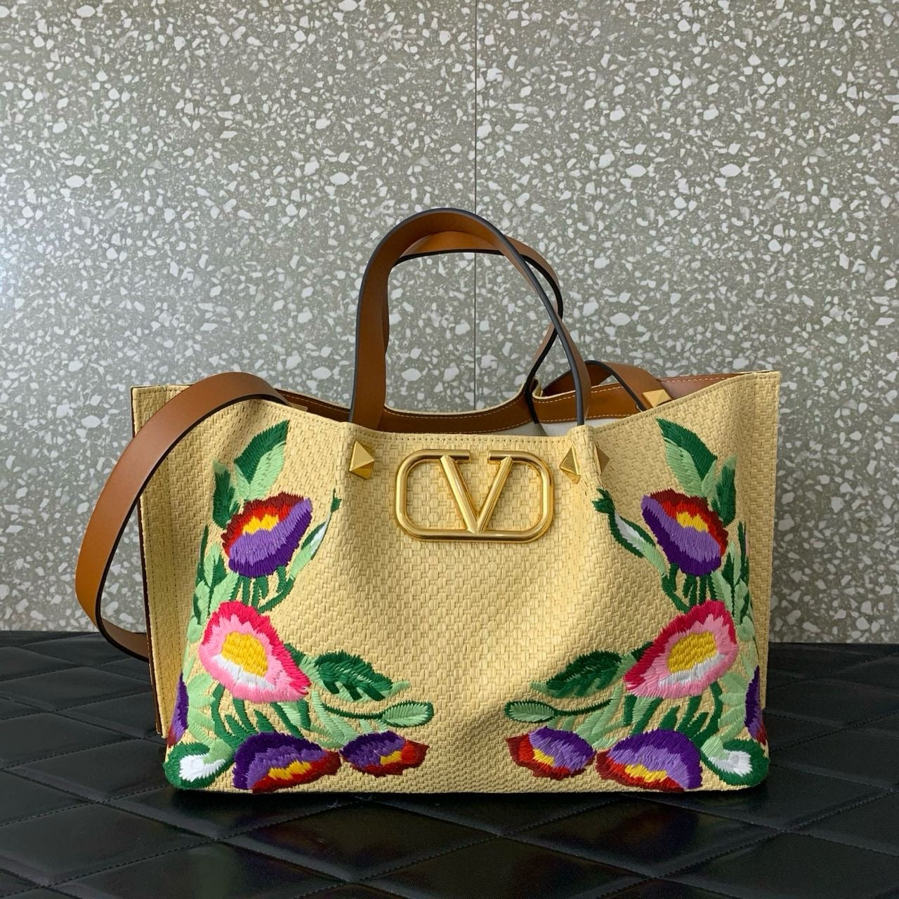 Valentino bags colors