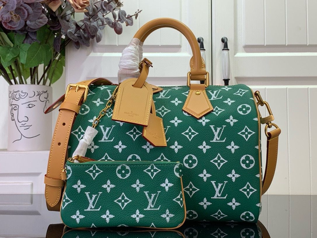 Male bags collection