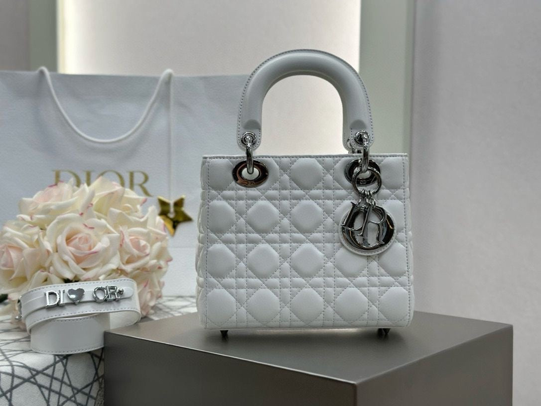 White lady dior options