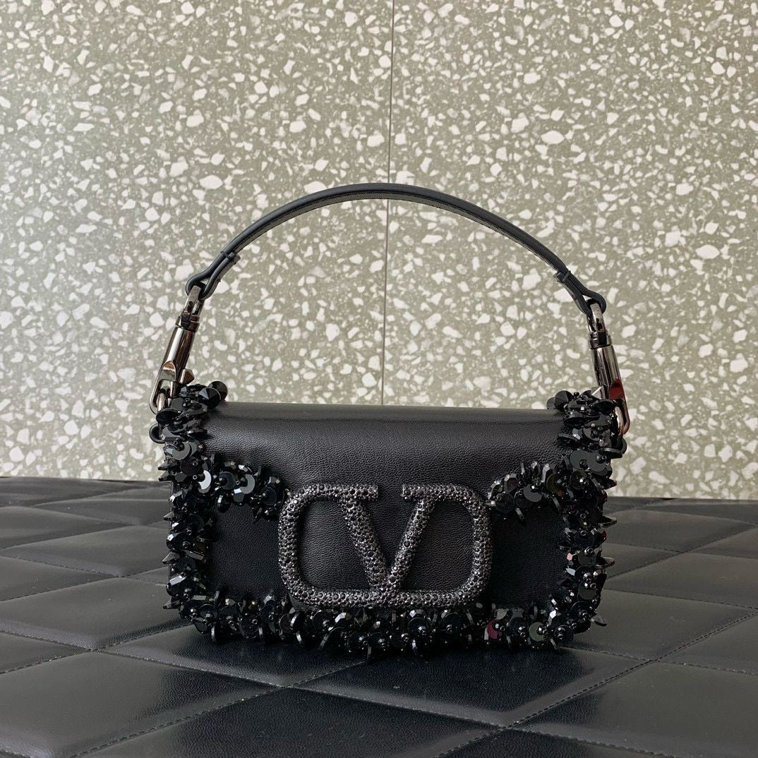 Valentino bags colors