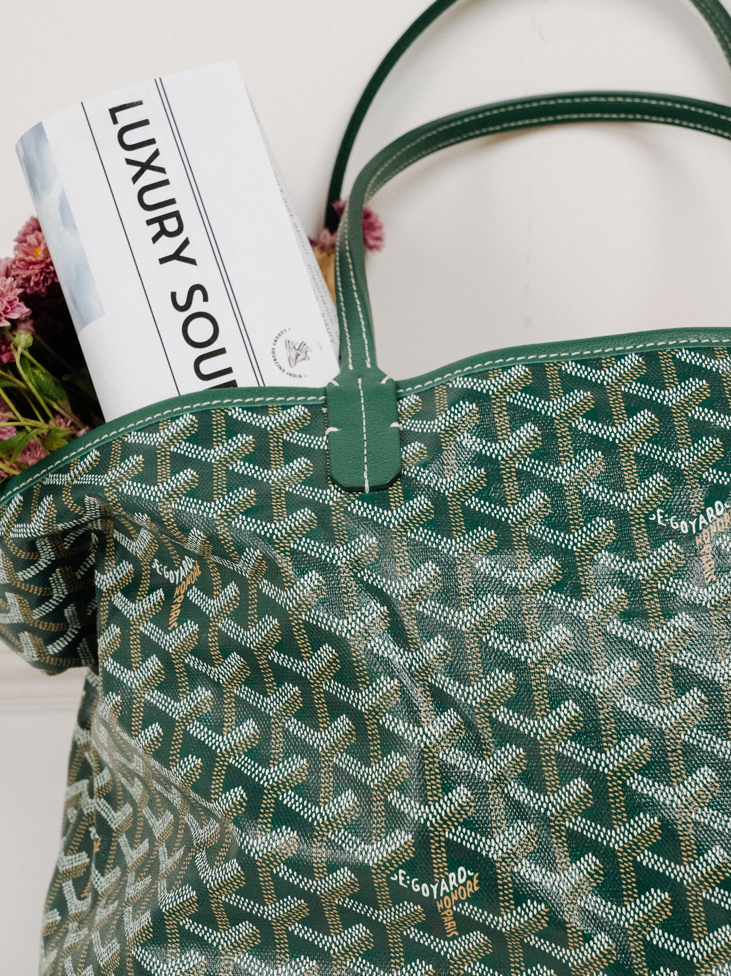 ST Louis Tote